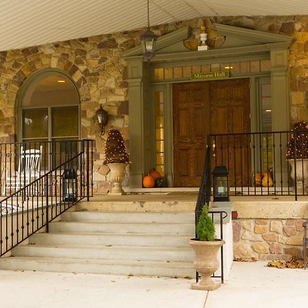 Conference Center Hotel At Valley Forge Oaks Exterior foto